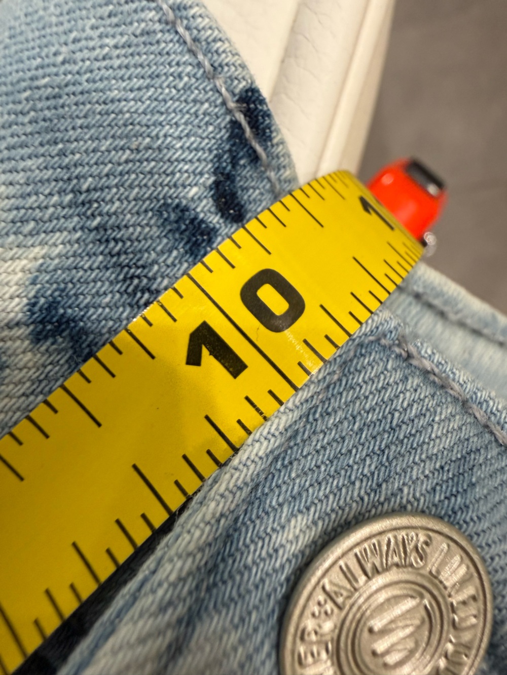 MOTHER The Doozy high waisted flare in acid bleach washed laundry days size 28 - Picture 8 of 13